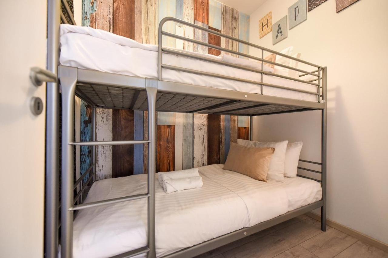 Amazing Location & Elegant Apt - Old Town Apartment บูคาเรสต์ ภายนอก รูปภาพ